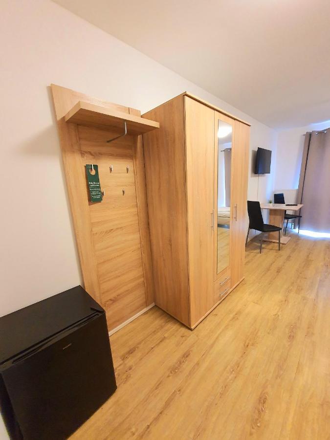 Hotel Sleep-Station Bornsen المظهر الخارجي الصورة